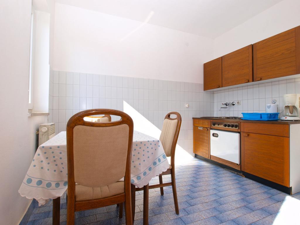 Apartments Zorka 1421 Pjescana Uvala Exterior photo